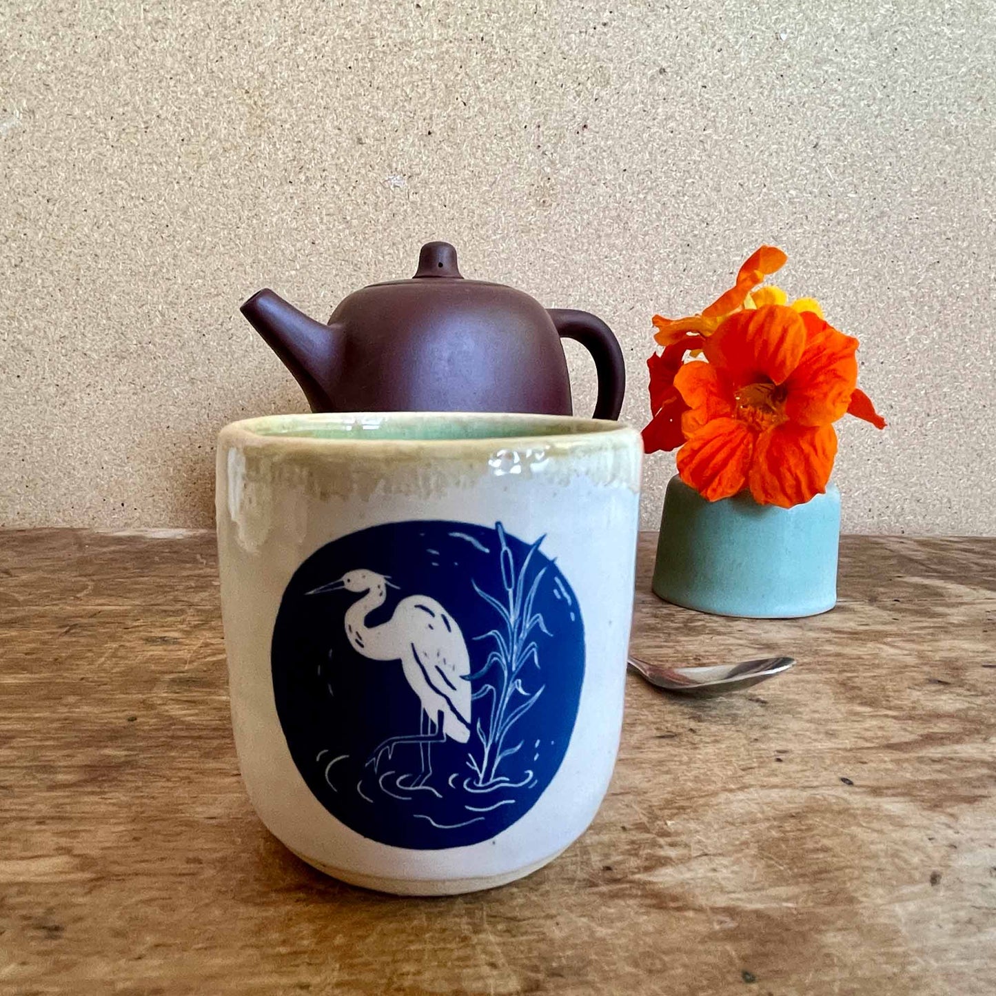 Windhorse Ceramic Cup: Standing Crane with Dōgen Verse