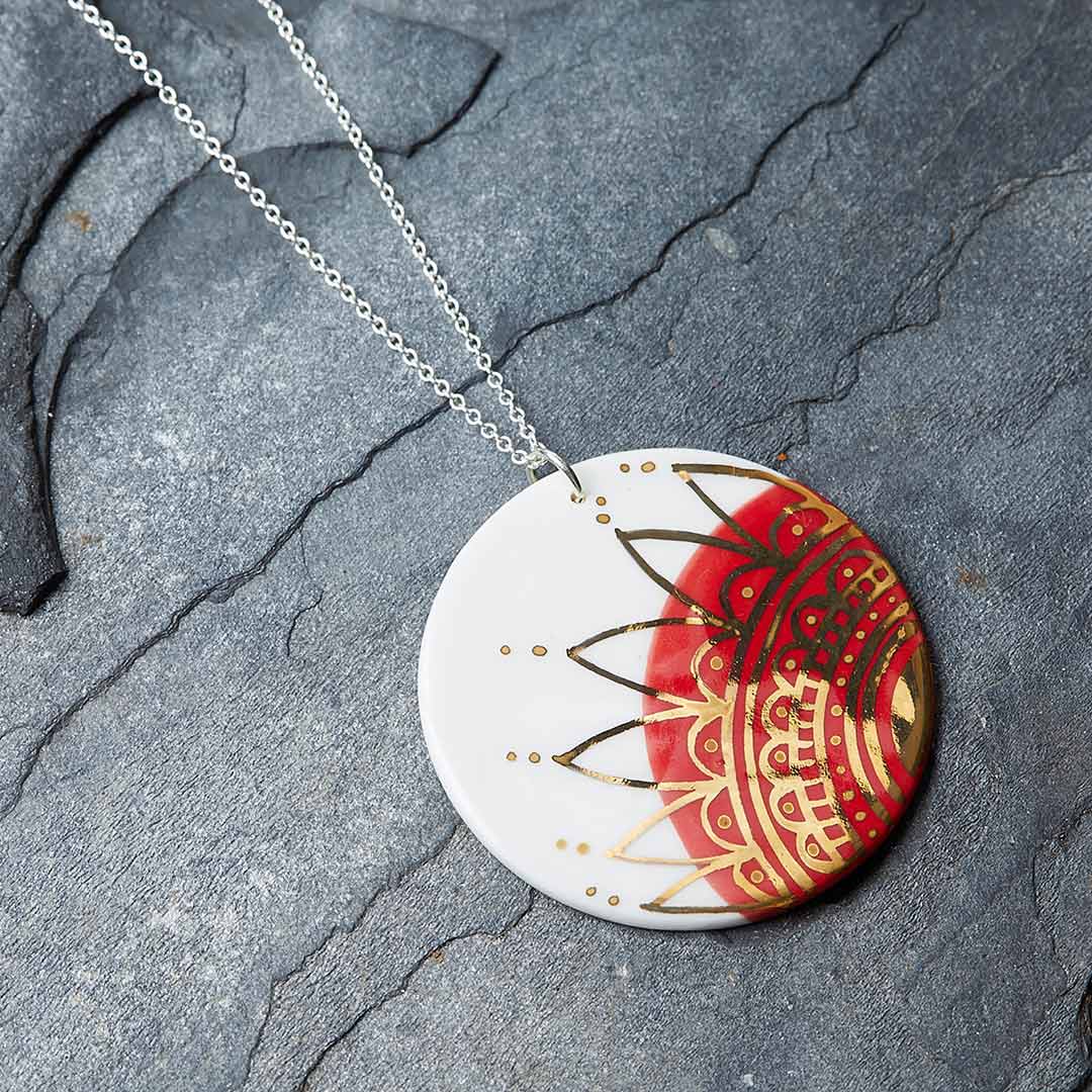 Porcelain Pendant – Rising Sun Gold Leaf