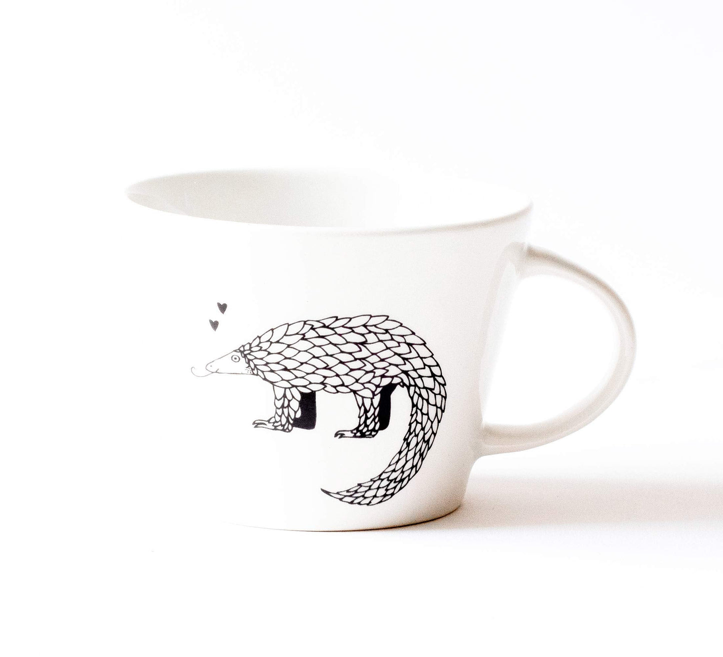 Large Tea Cup – Armadillo