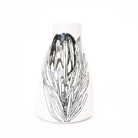Short Vase – Sugarbush Protea